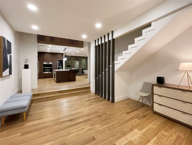 6802 Bert Lane, Dallas, TX 75240