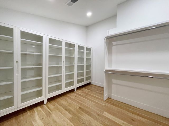 6802 Bert Lane, Dallas, TX 75240