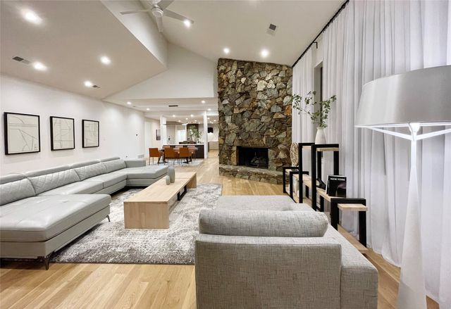 6802 Bert Lane, Dallas, TX 75240