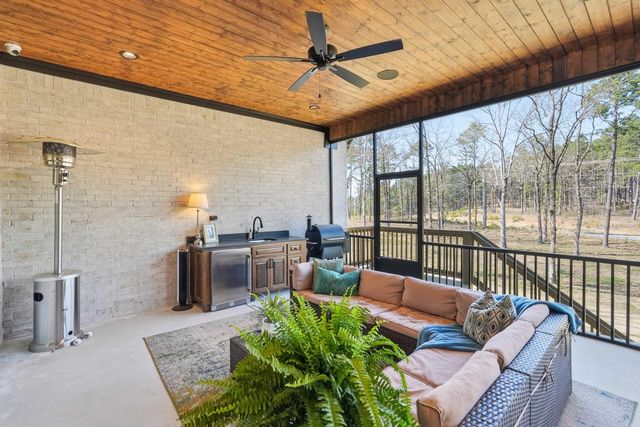 2940 Orchard View Drive, Conway, AR 72034