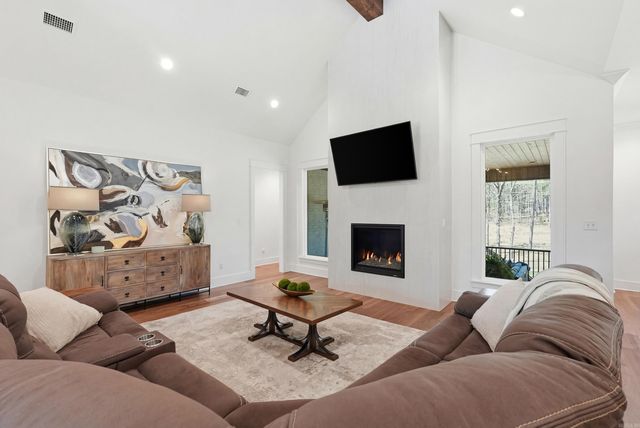 2940 Orchard View Drive, Conway, AR 72034