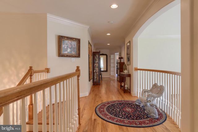 6516 SCHOOLHOUSE RD, Hershey, PA 17033