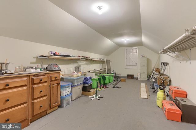 6516 SCHOOLHOUSE RD, Hershey, PA 17033