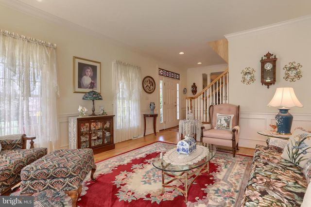 6516 SCHOOLHOUSE RD, Hershey, PA 17033