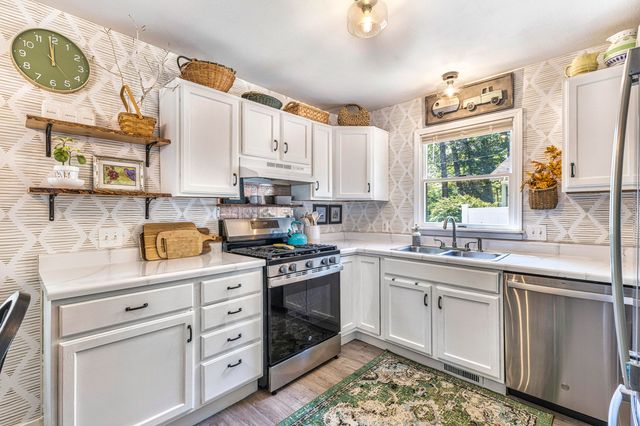 133 Mohican Avenue, Houghton Lake, MI 48629