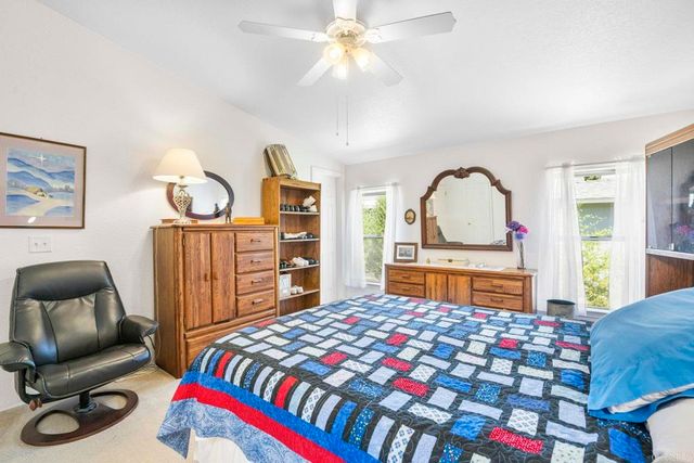 525 W El Norte Parkway 301, Escondido, CA 92026