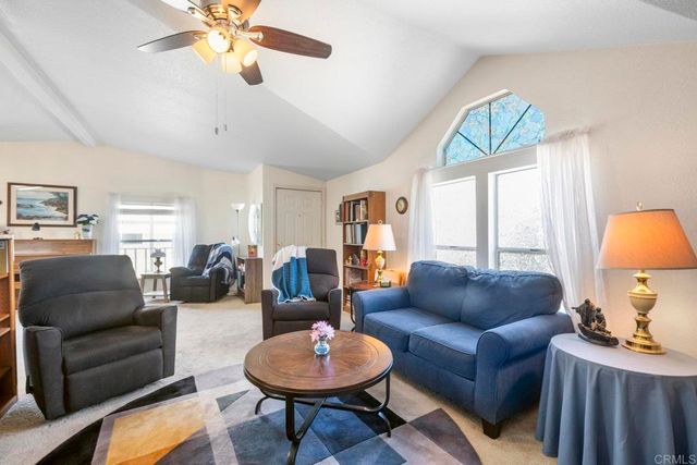 525 W El Norte Parkway 301, Escondido, CA 92026