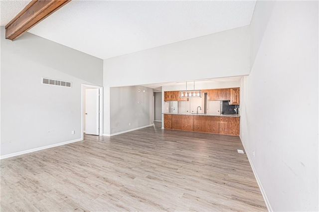 7123 N Brooklyn Avenue, Gladstone, MO 64118