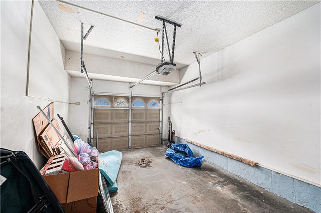 7123 N Brooklyn Avenue, Gladstone, MO 64118