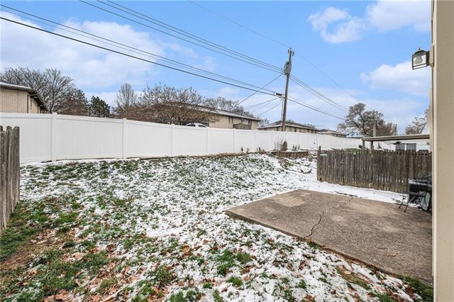 7123 N Brooklyn Avenue, Gladstone, MO 64118