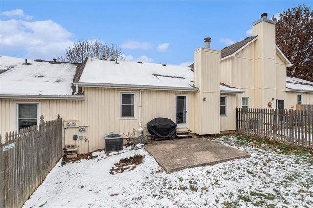 7123 N Brooklyn Avenue, Gladstone, MO 64118