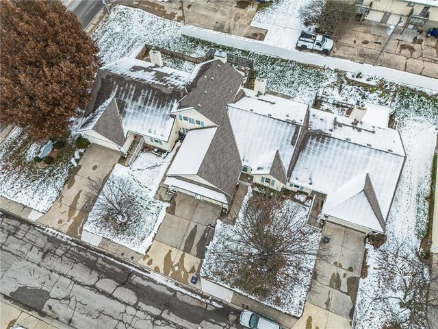 7123 N Brooklyn Avenue, Gladstone, MO 64118