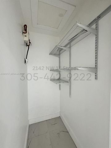 2142 NW 1st ST 2142, Miami, FL 33125