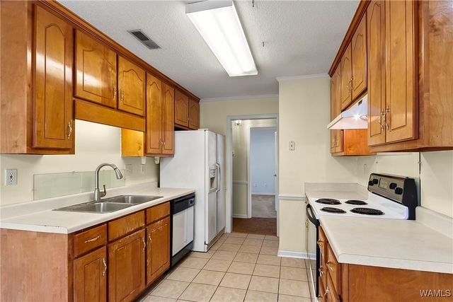 359 36th, Northport, AL 35473