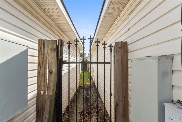 359 36th, Northport, AL 35473