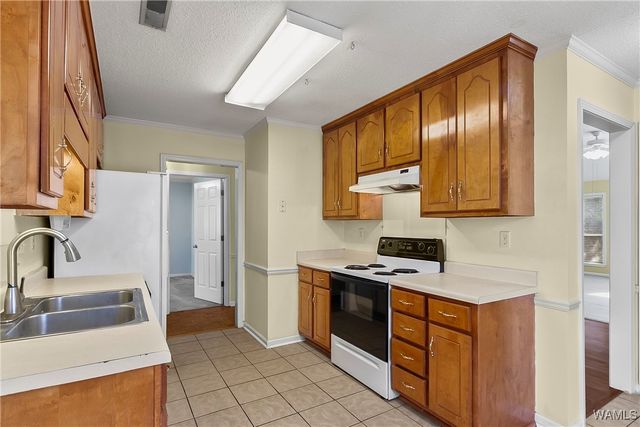 359 36th, Northport, AL 35473