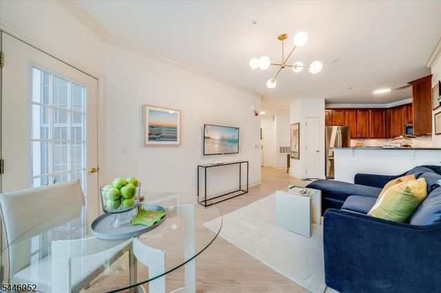 7312 Coventry Ct 312, Riverdale Boro, NJ 07457