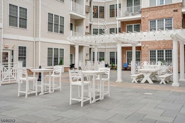 7312 Coventry Ct 312, Riverdale Boro, NJ 07457