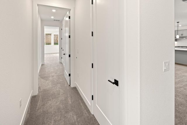 2425 Briar Meadow Cir, Auburn, CA 95603