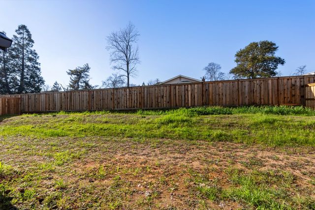 2425 Briar Meadow Cir, Auburn, CA 95603