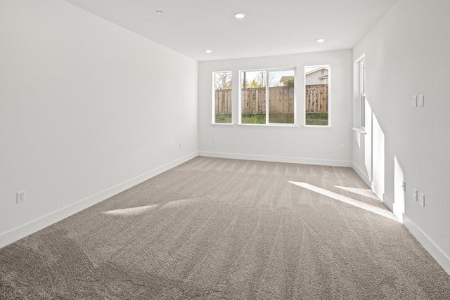 2425 Briar Meadow Cir, Auburn, CA 95603