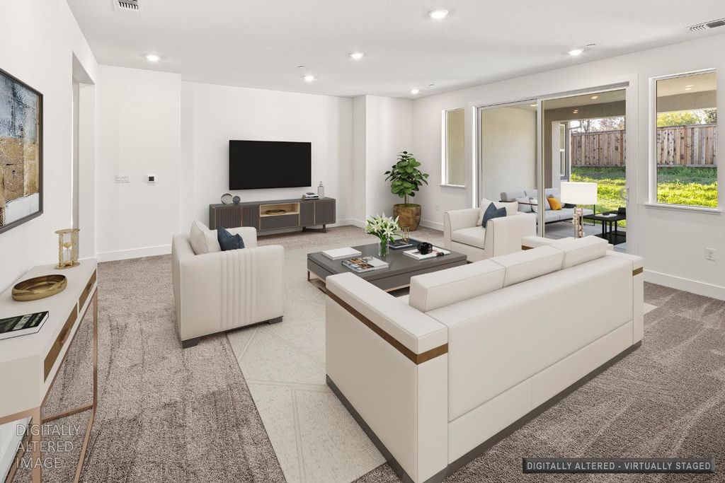 2425 Briar Meadow Cir, Auburn, CA 95603