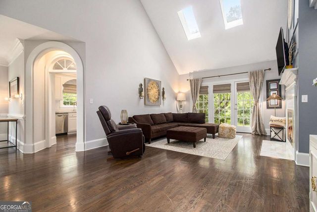 6300 Brookside Place, Roswell, GA 30076
