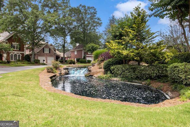 6300 Brookside Place, Roswell, GA 30076