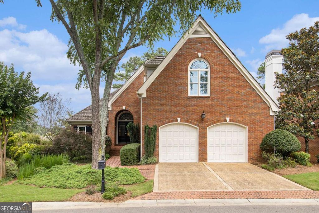 6300 Brookside Place, Roswell, GA 30076