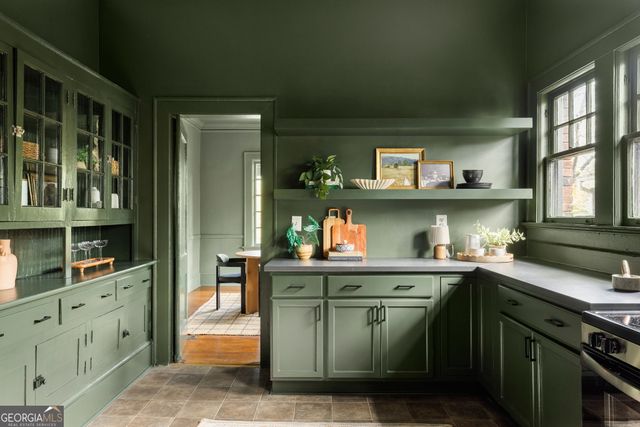 1666 Rogers Avenue SW, Atlanta, GA 30310