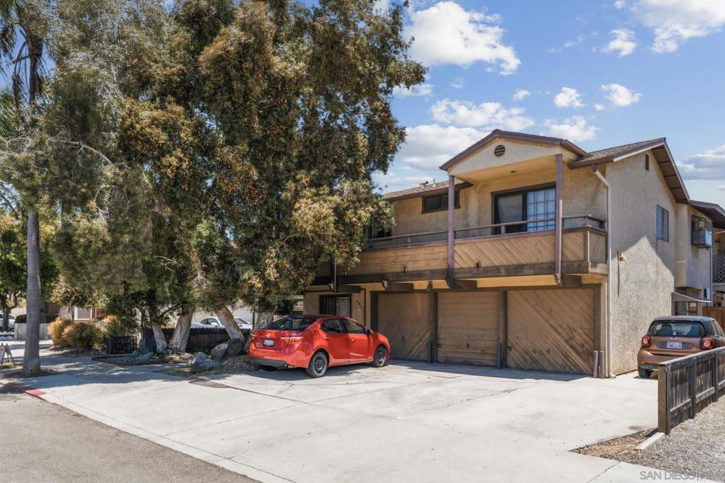 Image 28 of property listing at 4077 Illinois St 5, San Diego, CA 92104