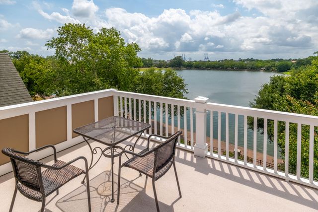 1730 Pierce Street, Daniel Island, SC 29492