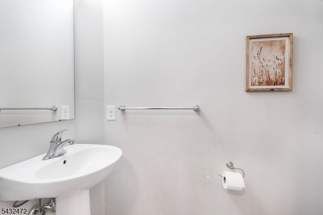 85 Sowers Drive, Mount Olive Twp., NJ 07840