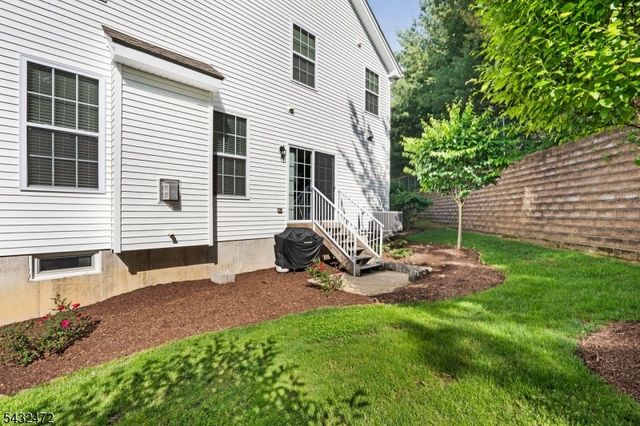 85 Sowers Drive, Mount Olive Twp., NJ 07840