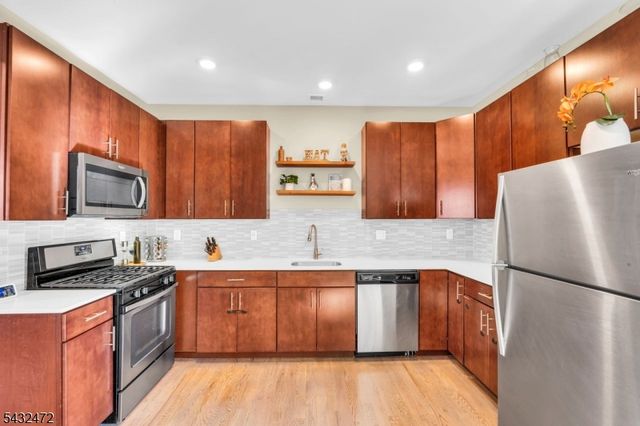 85 Sowers Drive, Mount Olive Twp., NJ 07840