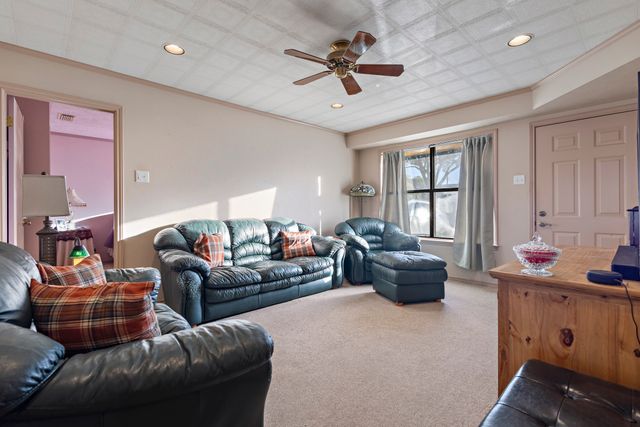 1233 E Park Drive, Mesquite, TX 75149