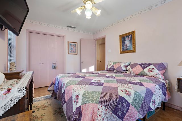 1233 E Park Drive, Mesquite, TX 75149