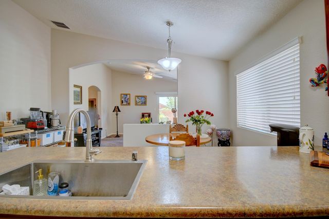 7217 Skagway Drive NE, Rio Rancho, NM 87144