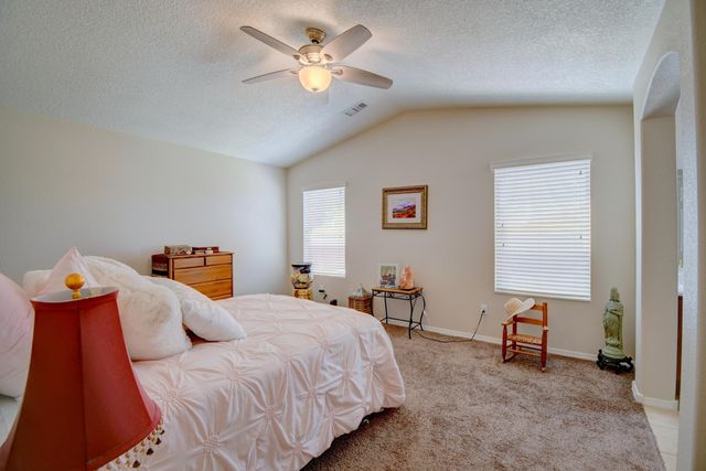 7217 Skagway Drive NE, Rio Rancho, NM 87144