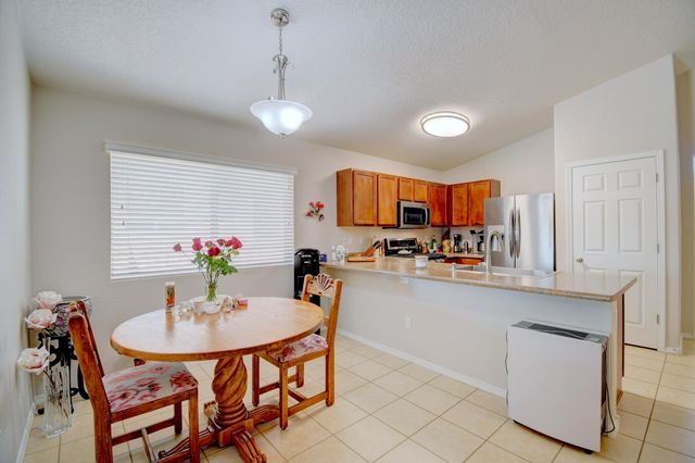 7217 Skagway Drive NE, Rio Rancho, NM 87144