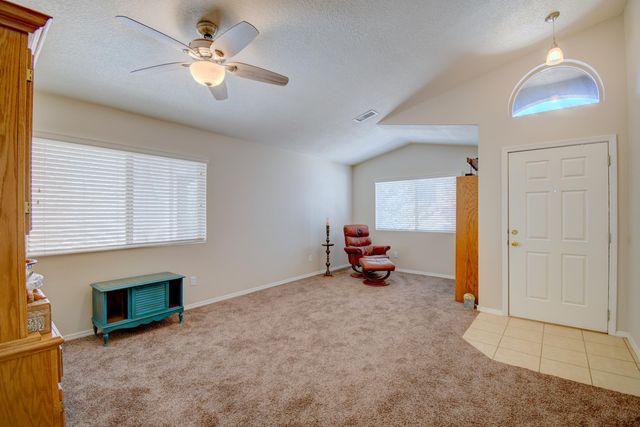 7217 Skagway Drive NE, Rio Rancho, NM 87144