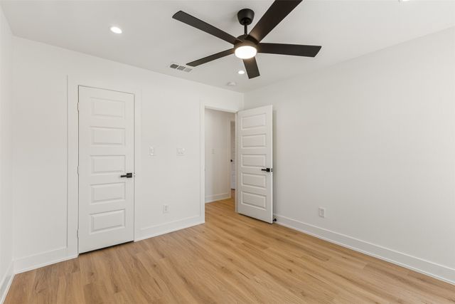 423 Rita Lane, Duncanville, TX 75116