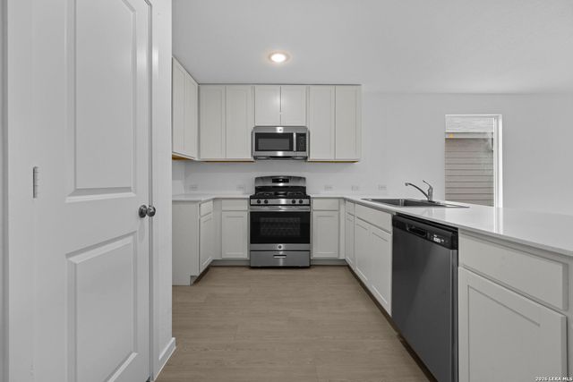 1866 Stonechat, New Braunfels, TX 78130