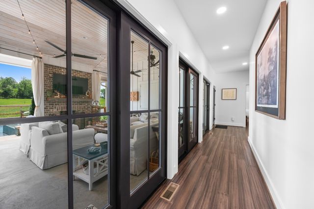 1912 Joppa Rd, Walling, TN 38587