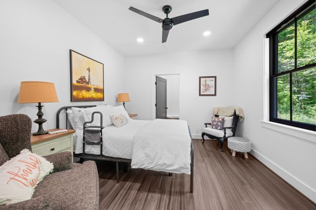 1912 Joppa Rd, Walling, TN 38587