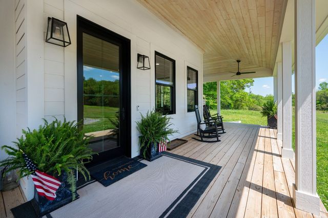 1912 Joppa Rd, Walling, TN 38587