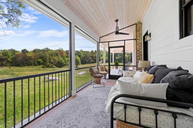 1912 Joppa Rd, Walling, TN 38587