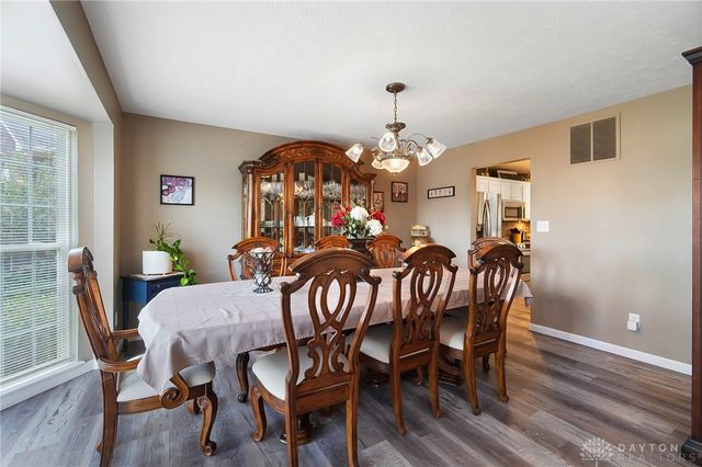 1631 Ashley Place, Vandalia, OH 45377