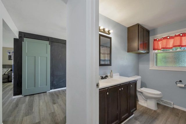 2650 BAY PORT LANE, Green Bay, WI 54313