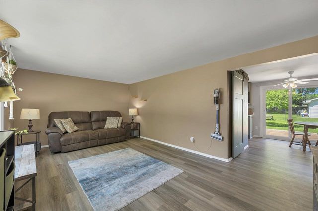 2650 BAY PORT LANE, Green Bay, WI 54313